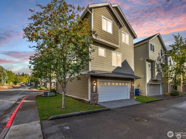 10002 13th Avenue SE, Everett WA 98208