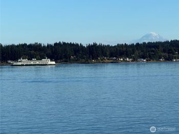 3737 Bahia Vista Drive NE