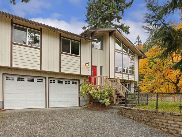 6008 116th Avenue NE, Kirkland WA 98033