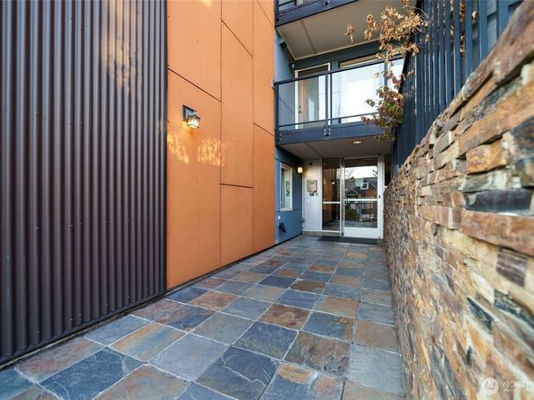 120 NW 39th Street 407, Seattle WA 98107