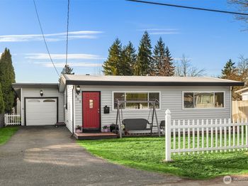 803 Dayton Avenue NE