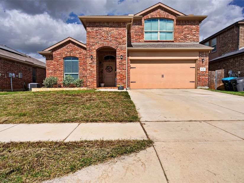 917  Doe Meadow Drive , Fort Worth Texas 76028