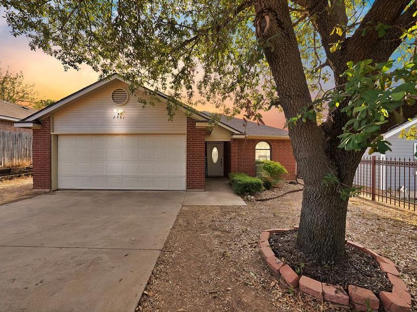 2961  Roosevelt Avenue , Fort Worth Texas 76106