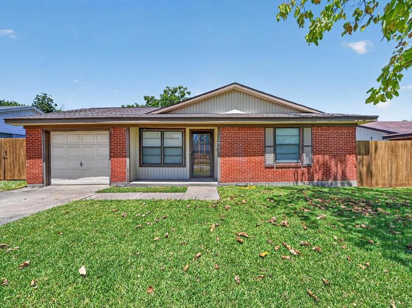 3433  Sheryl Drive , Mesquite Texas 75150