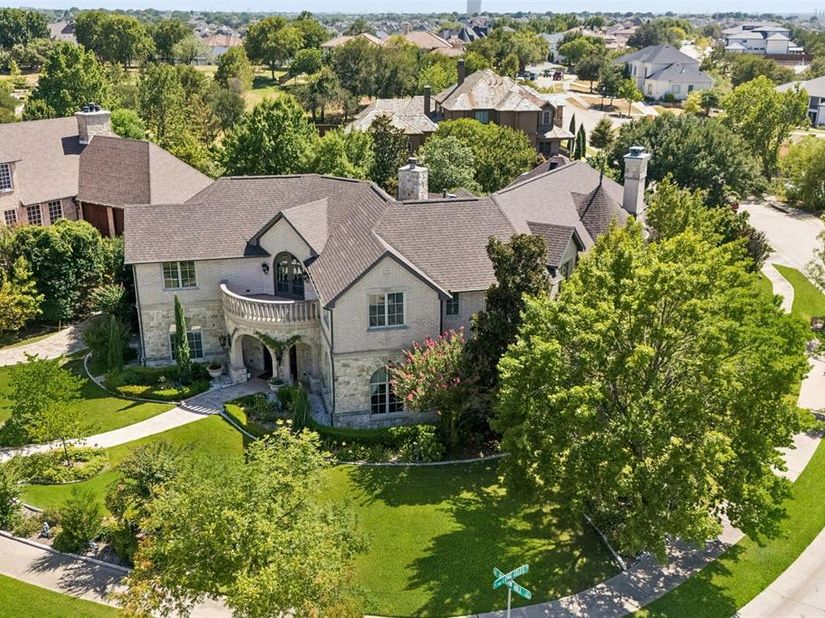 2404  Hollow Hill Lane , Lewisville Texas 75056