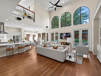 4025  Wellingshire Lane 