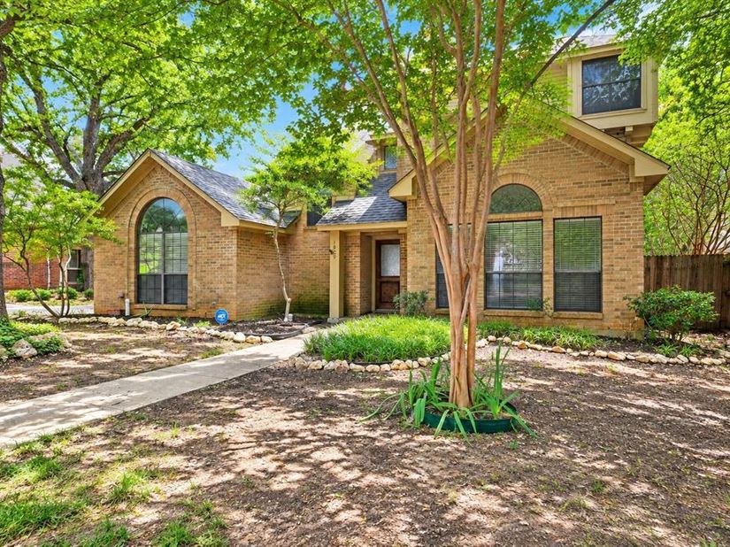 1929  Highland Park Circle , Denton Texas 76205