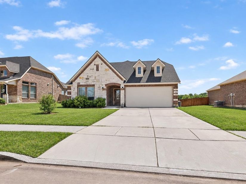 540  Winnetka Drive , Oak Point Texas 75068