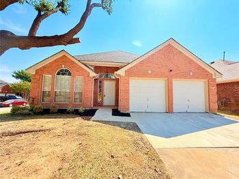7960  Salmon Run Way 