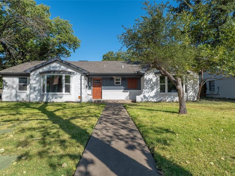 11005  Ferguson Road , Dallas Texas 75228