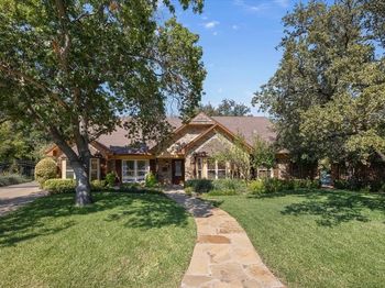 4400  Summercrest Court 