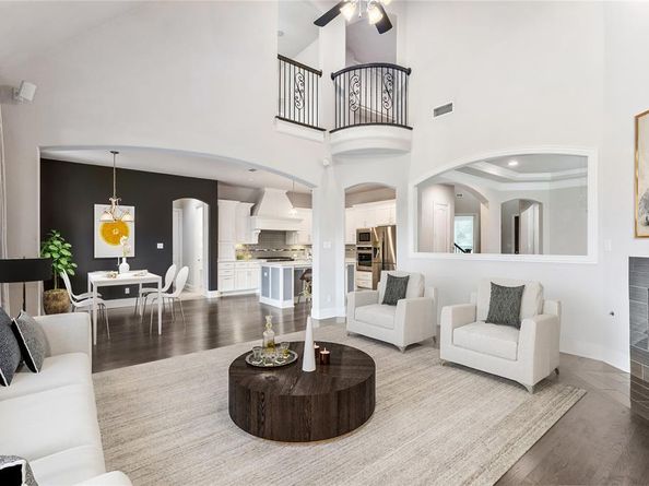 1304  Damsel Caitlyn Drive , Lewisville Texas 75056