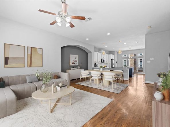 907  City Side Lane , Dallas Texas 75201