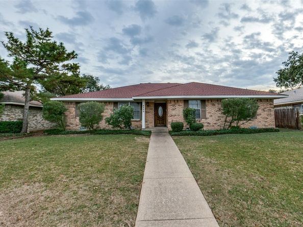 9320  Whitehurst Drive , Dallas Texas 75243