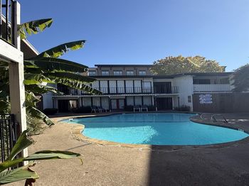 2627  Douglas Avenue 