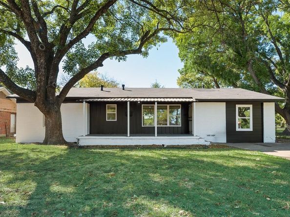 2663  Crest Avenue , Dallas Texas 75216