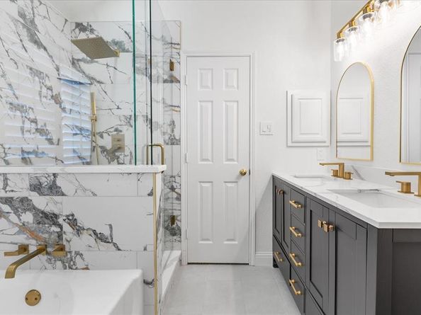 3701  Regency Circle , Fort Worth Texas 76137