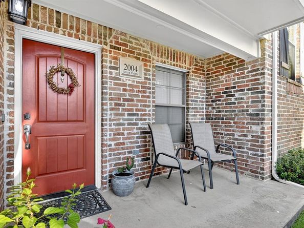 2004  Azure Pointe  , Richardson Texas 75080