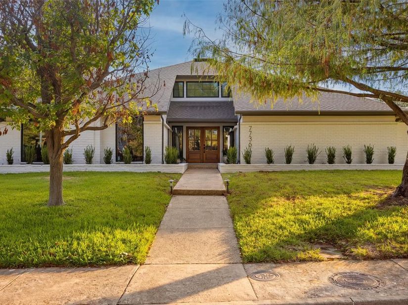 7736  Bantry Lane , Dallas Texas 75248