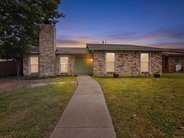 6313  Fallbrook Drive , Garland Texas 75043