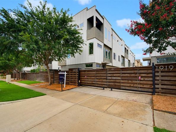 1915  Summit Avenue  1, Dallas Texas 75206
