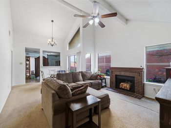 10464  Woodleaf Drive 