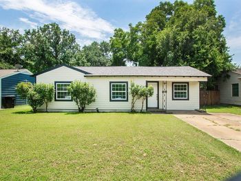 2502  Helmet Street 