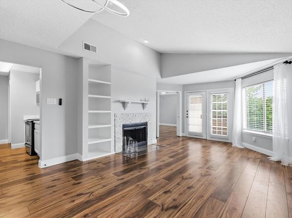 5550  Spring Valley Road  A31, Dallas Texas 75254