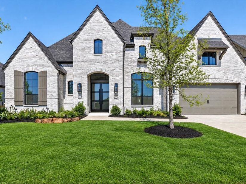 1617  Sandbrock Drive , Aubrey Texas 76227