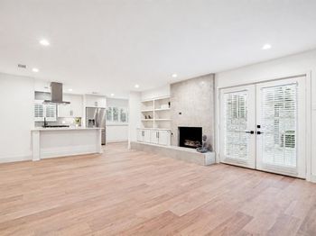 3817  Crestpark Drive 