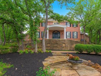 302 W Charlottesville Avenue 