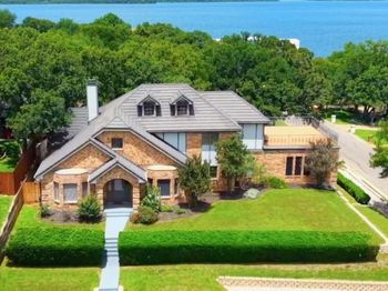 6101  Tiffany Oaks Lane 