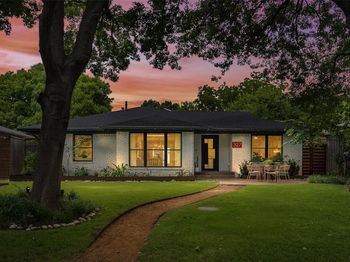 327  Bon Aire Drive 