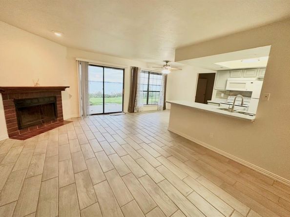 4472  Chaha Road  104, Garland Texas 75043