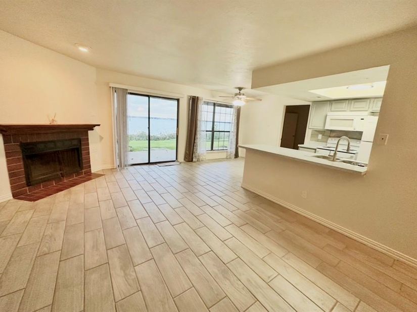 4472  Chaha Road  104, Garland Texas 75043