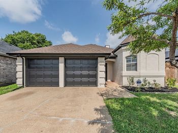 3232  Rosebank Drive 