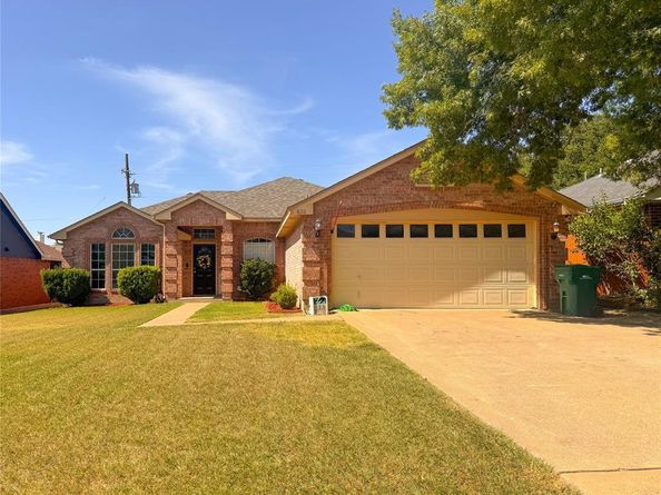 610  Brookside Drive , Cedar Hill Texas 75104