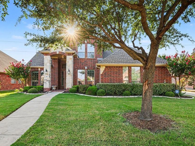 221  Chapel Hill Drive , Prosper Texas 75078