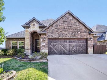 2400  Sabine Circle 
