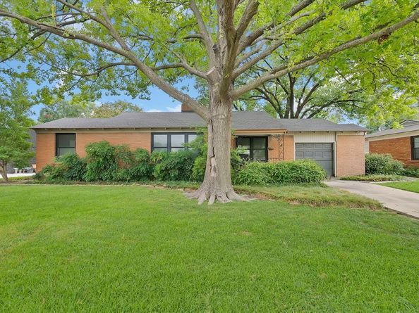 3617 W Seminary Drive , Fort Worth Texas 76109