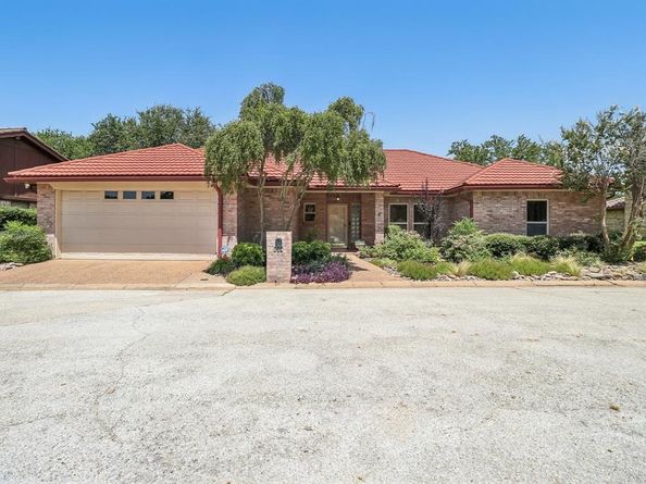 824  Havenwood Lane S, Fort Worth Texas 76112