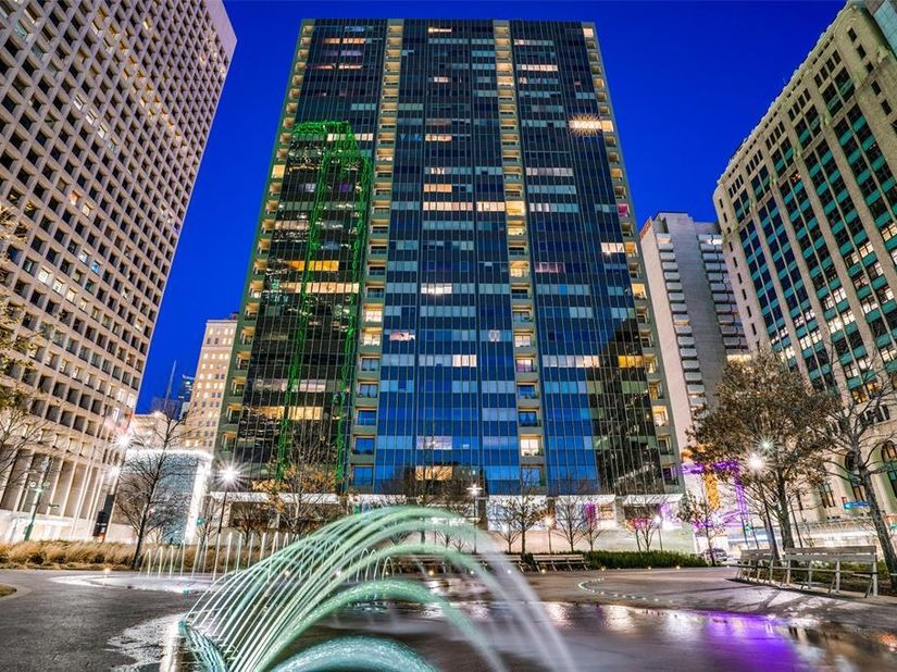 1200  Main Street  1703, Dallas Texas 75202