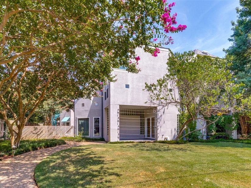 12612  Breckenridge Drive , Dallas Texas 75230