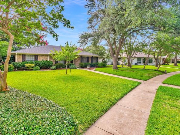 902  Dunbarton Drive , Richardson Texas 75081