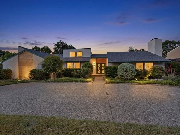 7109  Alpha Road , Dallas Texas 75240