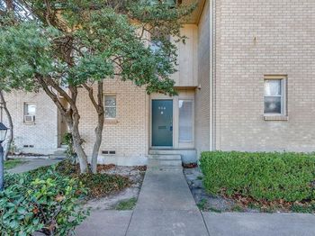 954 S Weatherred Drive 