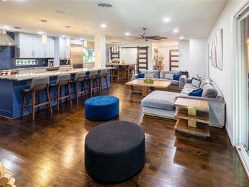 10872  Caprock Circle 