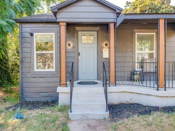 3027  Southland Street 