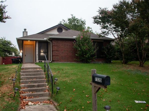 7220  Blackthorn Drive , Fort Worth Texas 76137