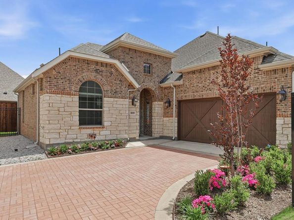 4831  Forest Crest Parkway , Arlington Texas 76005